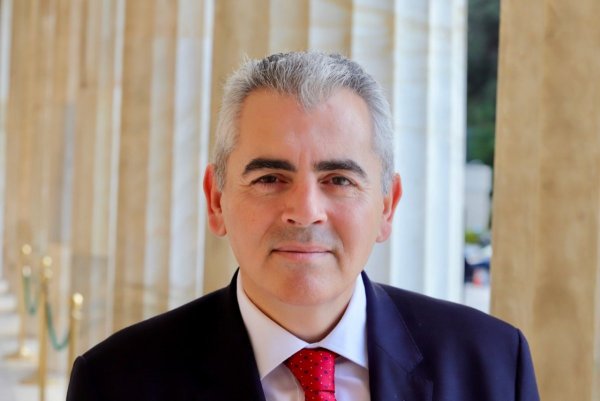 Χαρακόπουλος : Ελπίζουμε να κοπάσει σύντομα η τρικυμία που απειλεί τη Μονή Σινά