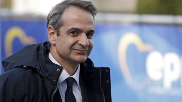 Politico: Η ελληνική κυβέρνηση «μπλόκαρε» την έρευνα για δύο υπουργούς σχετικά με το σκάνδαλο του ΟΠΕΚΕΠΕ
