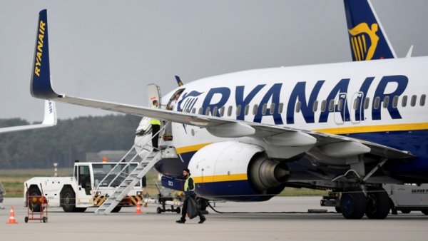 Οργισμένη ανακοίνωση της Ryanair για «άδικες καθυστερήσεις» δεκάδων πτήσεων στο «Ελ. Βενιζέλος»
