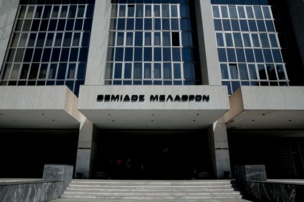 Διαψεύδει η Εισαγγελία του Αρείου Πάγου ότι έδωσε εντολή να αφεθεί ελεύθερος ο πολίτης στο επεισόδιο των δικαστηρίων του Βόλου