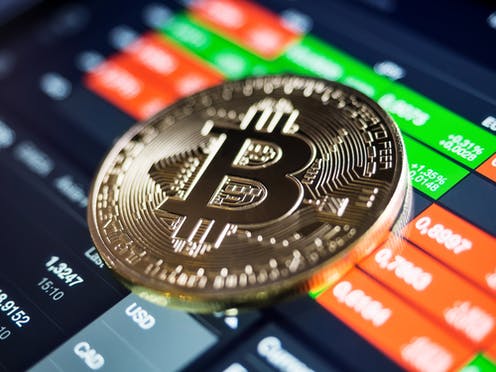 Νέο ιστορικό υψηλό για το Bitcoin – Έσπασε το φράγμα των 124.000 δολαρίων