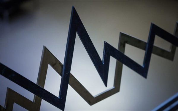 Χρηματιστήριο Αθηνών: Εριξε το «οχυρό» των 2.100 μονάδων – Ράλι και ιστορικά υψηλά για Metlen, Aegean