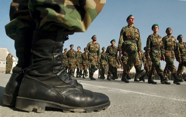 Βάσεις 2025: Μεγάλη «βουτιά» για τις Στρατιωτικές Σχολές – Δεκάδες οι κενές θέσεις