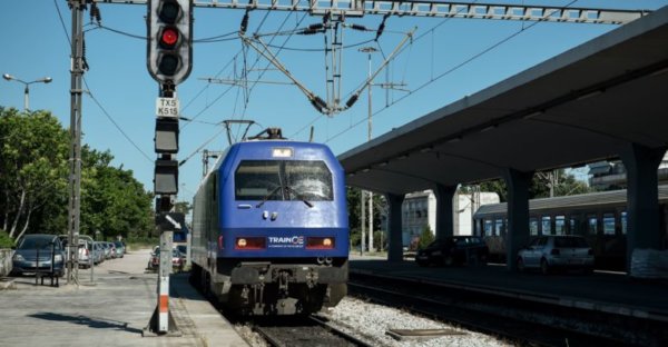 Τζιτζικώστας: Το καλοκαίρι η χώρα μας θα παραλάβει 2 υπερσύγχρονα τρένα