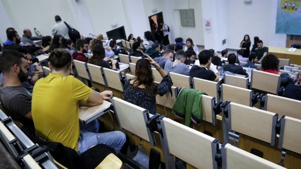 Ποια είναι τα τέσσερα μη κρατικά πανεπιστήμια που έλαβαν άδεια λειτουργίας – Μητσοτάκης: «διαψεύστηκαν πανηγυρικά όσοι επιμένουν σε μίζερη κριτική»