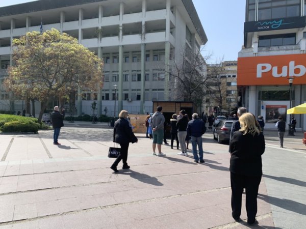 Χειμερινό ωράριο από σήμερα στην αγορά στη Λάρισας