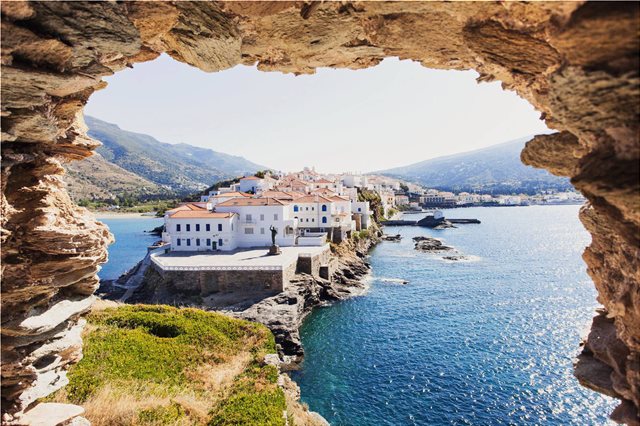 Τα 7 καλύτερα νησιά για την Πρωτομαγιά