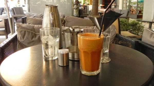 Καμπάνες για κλοπή σε καφετέρια στον Βόλο – Καταδικάστηκαν 22χρονος και ο 19χρονος συνεργός του