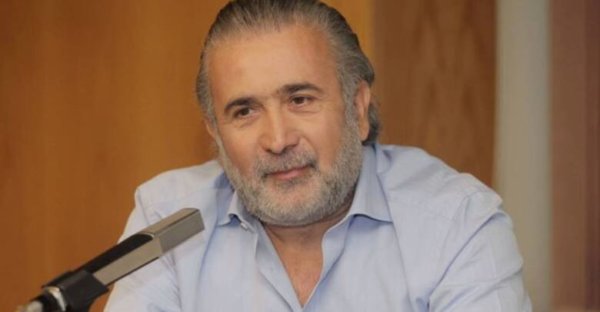 Παραιτήθηκε από το Θεσσαλικό Θέατρο ο Λάκης Λαζόπουλος