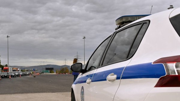 Ελ. Βενιζέλος: Συνελήφθη 35χρονος που είχε κρύψει 2,7 κιλά κοκαΐνης σε εξώφυλλα παιδικών βιβλίων
