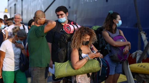 Πόσο κοστίζουν οι διακοπές με όχημα; Εισιτήρια, καύσιμα και ο απαραίτητος εξοπλισμός του αυτοκινήτου
