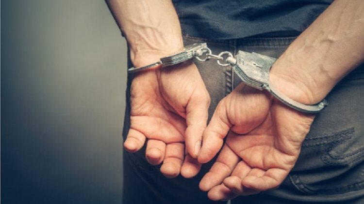 Θεσσαλονίκη: Δήθεν συντηρητής ασανσέρ άρπαξε 200.000 ευρώ και χρυσαφικά από το σπίτι 73χρονης