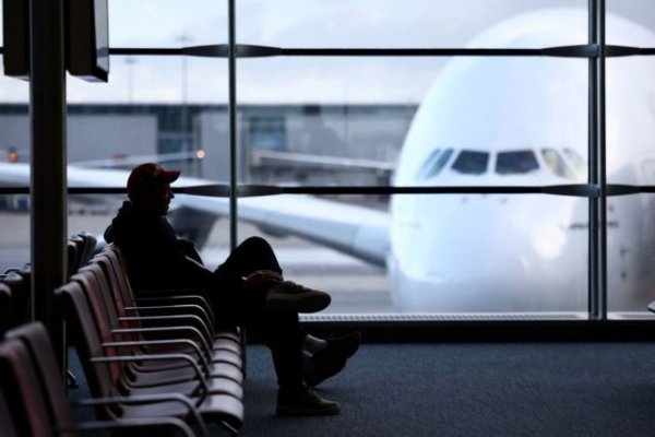 Ακυρώσεις πτήσεων και καθυστερήσεις από κυβερνοεπίθεση σε Χίθροου, Βρυξέλλες και Βερολίνο – Στόχος τα συστήματα check-in