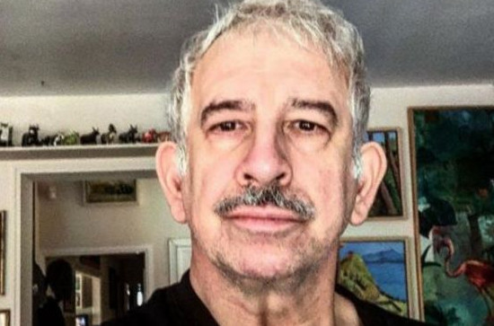 Ομόφωνα ένοχος ο Πέτρος Φιλιππίδης για δυο απόπειρες βιασμού – Ξέσπασαν σε λυγμούς οι γυναίκες που τον είχαν καταγγείλει