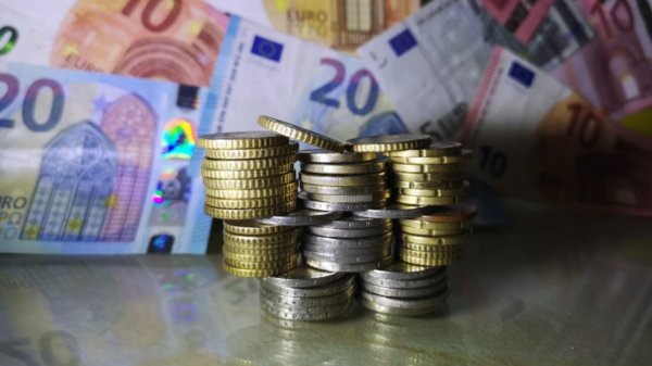 Θερινές εκπτώσεις: Χαμηλότερος ο τζίρος – Αυξημένες οι πιέσεις από το ηλεκτρονικό εμπόριο