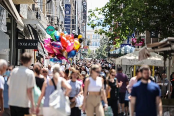 Επανέκαμψε η αγορά την περίοδο του Πάσχα – Οι Έλληνες αλλάζουν τις καταναλωτικές τους συνήθειες