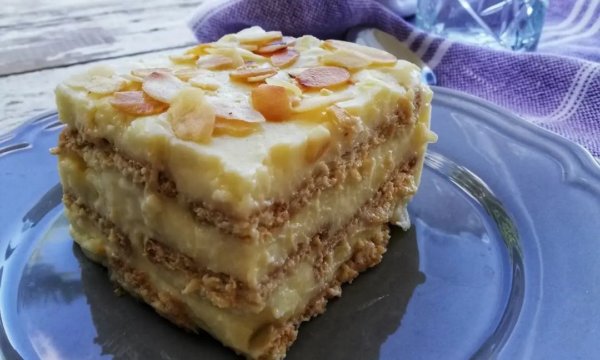 Πανεύκολο μπισκοτογλυκό ψυγείου – Η απόλυτη καλοκαιρινή συνταγή