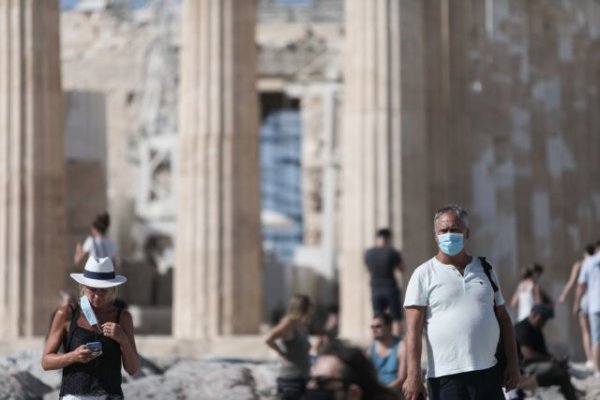 Άνοιξαν οι αιτήσεις για το πρόγραμμα κοινωνικού τουρισμού για συνταξιούχους ελεύθερους επαγγελματίες