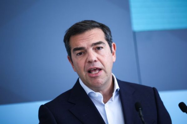 Οργισμένη αντίδραση Τσίπρα για την άρνηση Τασούλα να δημοσιοποιήσει τα πρακτικά της σύσκεψης