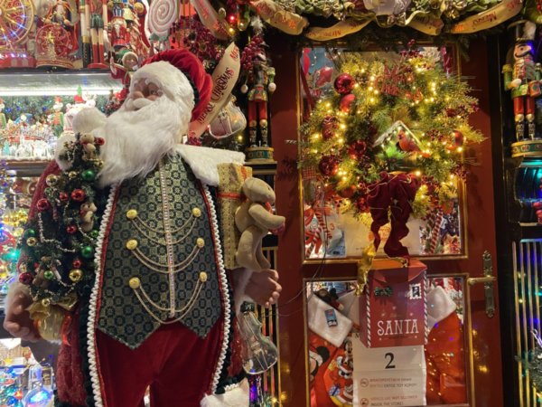 Εορταστικό ωράριο: Σε ισχύ ξανά από σημερα για εμπορικά καταστήματα και σούπερ μάρκετ