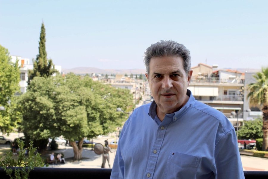 Το Αναστάσιμο μήνυμα του Δημάρχου Φαρσάλων Μάκη Εσκίογλου