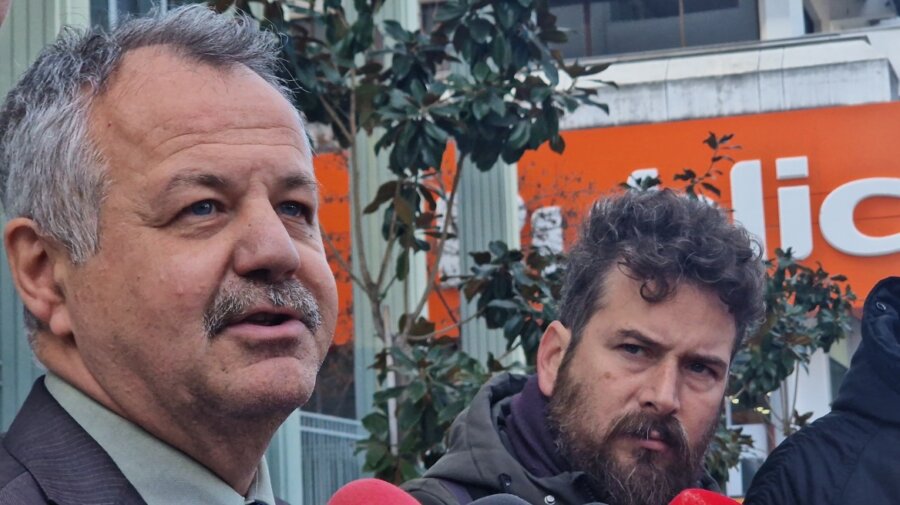 Σύγκρουση τρένων: «Ο σταθμάρχης ήταν σε σύγχυση, είχε έλλειψη συνείδησης», λέει ο δικηγόρος τραυματία