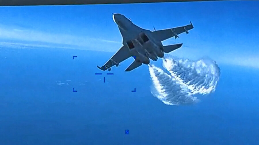 Συναγερμός στην Κύπρο για τουρκικά drones και μαχητικά – Παρ’ ολίγον σύγκρουση με επιβατικό Boeing