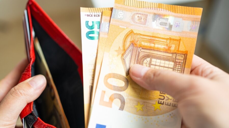 Mέσος μισθός: Ουραγός η Θεσσαλία στην ευρωπαϊκή κατάταξη – Εχασε 31 θέσεις