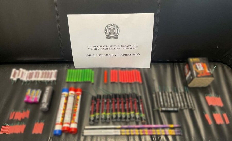 Έλεγχοι ΕΛ.ΑΣ. για βεγγαλικά: 100 συλλήψεις και 11 τραυματίες έως σήμερα σε όλη την χώρα