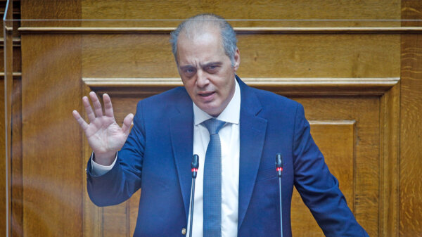 K. Bελόπουλος: Ο Κ. Μητσοτάκης ας αφήσει τα πολλά λόγια και ας οριοθετήσει άμεσα ΑΟΖ με την Κύπρο