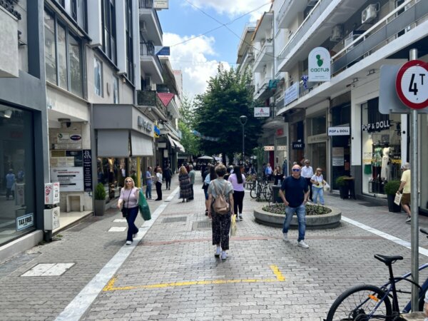 Σημαντική πτώση του λιανεμπορίου στη Θεσσαλία