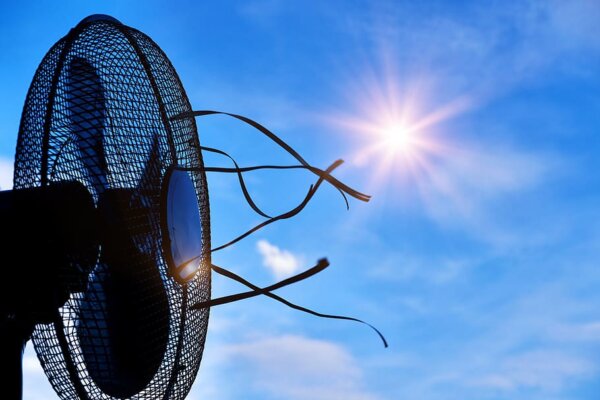 «Καμίνι» η Θεσσαλία την παραμονή του Αγίου Πνεύματος – Η Λάρισα στις θερμότερες περιοχές της χώρας