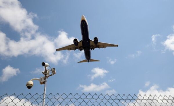 Αεροπορική εταιρεία στην Ισπανία υποχρέωσε Γάλλους Εβραίους εφήβους να αποβιβαστούν από το αεροπλάνο