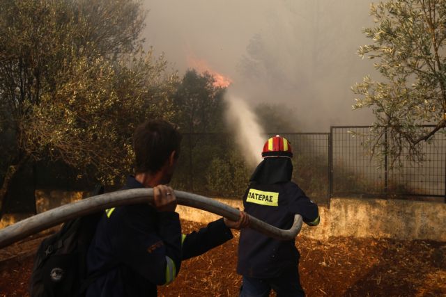Πύρινος εφιάλτης σε Γαλλία και Ισπανία: Πάνω από 250.000 εκκενώσεις, ένας νεκρός και τρία μέτωπα απειλούν τη Μαδρίτη