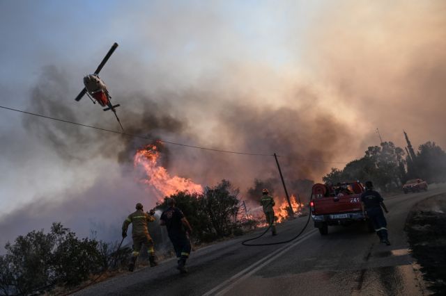 Λάρισα: Συναγερμός για πυρκαγιά σε αγροτικές εκτάσεις ανάμεσα σε Βούναινα και Μικρό Βουνό