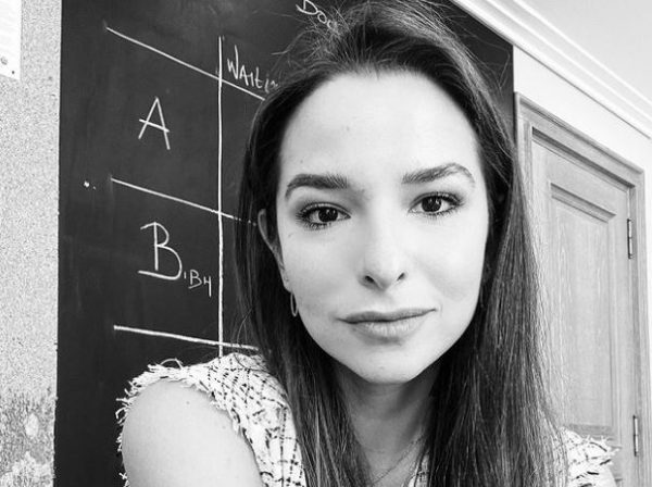 «Πηγαίντε πίσω στη χώρα σας»: Η ανάρτηση της Εριέττας Κούρκουλου για Ισραηλινό τουρίστα στο Φισκάρδο