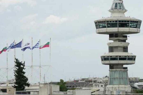 ΔΕΘ: Οι επικείμενες εξαγγελίες Μητσοτάκη πυροδοτούν την αντιπαράθεση – Δημόσια παρέμβαση Τσίπρα τροφοδοτεί τα σενάρια νέου κόμματος