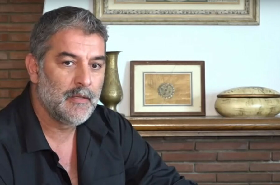Παρουσιάστηκε στην Τροχαία και συνελήφθη ο Βασίλης Μπισμπίκης – Πήρε σβάρνα αυτοκίνητα και εγκατέλειψε το σημείο