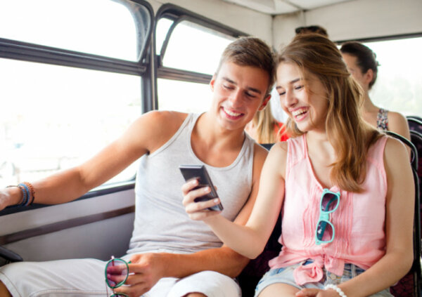 Youth Pass: Περισσότερες από 147.000 αιτήσεις – Κερδίζει συνεχώς «έδαφος» στους νέους