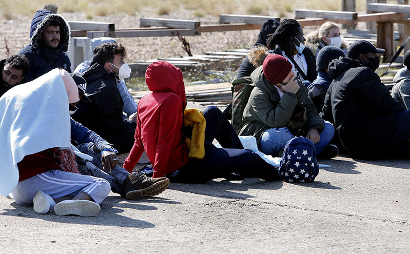 Σε δημόσια διαβούλευση το νομοσχέδιο για τη νόμιμη μετανάστευση