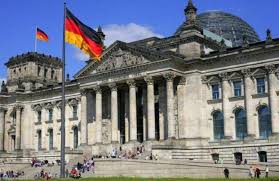 Το «φρένο του χρέους» καταδικάζει τη γερμανική οικονομία