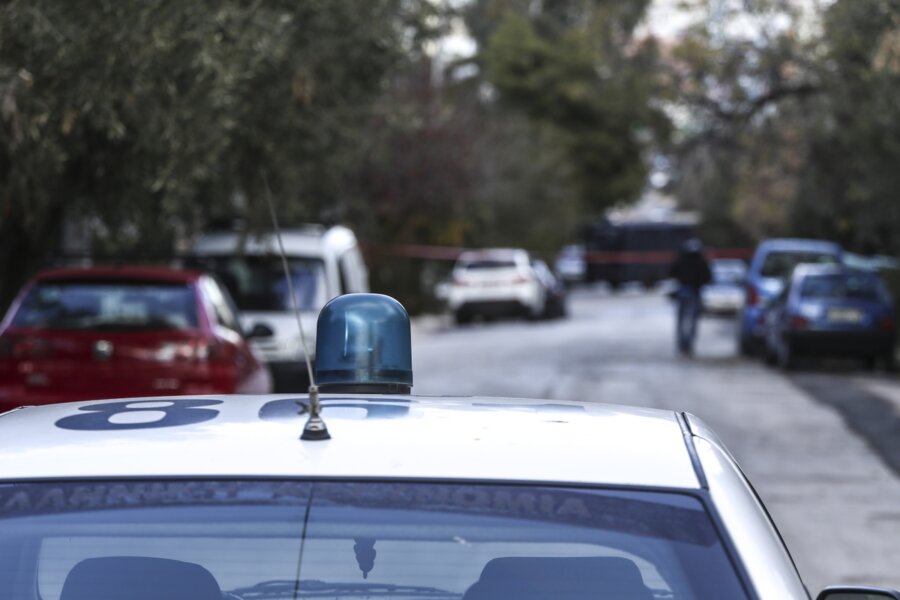 Χειροπέδες σε αρχαιοκάπηλο στα Τρίκαλα – Κατείχε χρυσό βυζαντινό νόμισμα