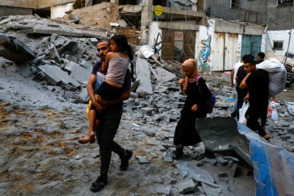 Έως και 100.000 οι Παλαιστίνιοι της Γάζας που έχουν φθάσει στην Αίγυπτο από έναρξη του πολέμου Ισραήλ – Χαμάς