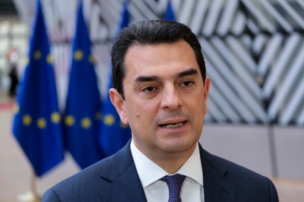 Η ανάληψη της Γραμματείας από τον Κώστα Σκρέκα, και οι επόμενες εκλογές