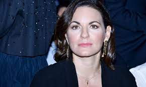 Η Κεφαλογιάννη επανέρχεται στο θέμα της ρύθμισης για τη συνεπιμέλεια και αισθάνεται δικαιωμένη