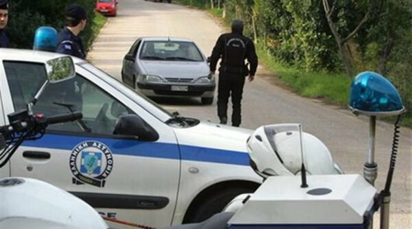 Επιχείρηση της ΕΛ.ΑΣ. και στην Αττική για τουρκικές εγκληματικές οργανώσεις – Τέσσερις συλλήψεις