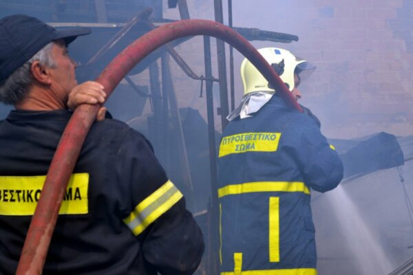 Φωτιά: Τι να κάνετε σε περίπτωση πυρκαγιάς – Πώς να προστατευτείτε