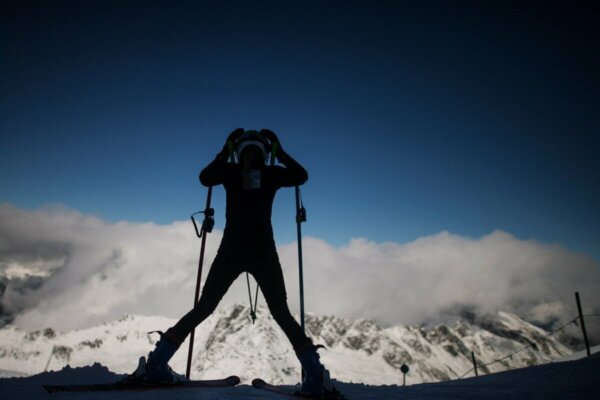 Αναστάτωση στο παγκόσμιο σκι μετά την αποκάλυψη ότι αθλητές κάνουν ενέσεις αύξησης μεγέθους των γεννητικών οργάνων για να αποκτήσουν πλεονέκτημα κατά το άλμα