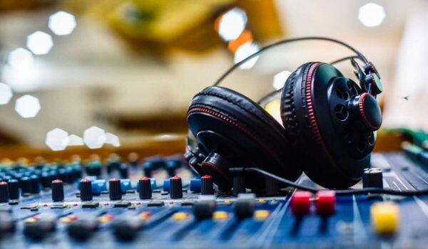 Σύλλογος Επαγγελματιών Δισκοθετών – DJs- Λάρισας: “Ο Δήμος Λαρισαίων αγνοεί την ύπαρξη μας για το “1st Larissa Coffee Show” ”