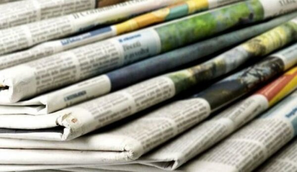 Καταρρέουν οι πωλήσεις εφημερίδων και περιοδικών – Μειώθηκαν 10,4% το 2023